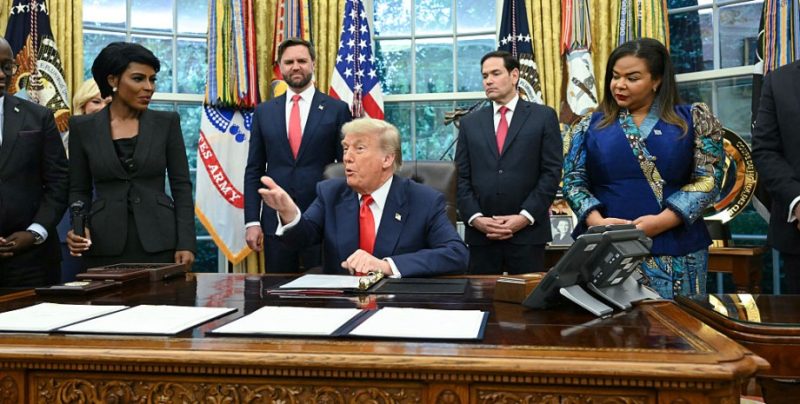 Мир між Конго і Руандою та несподіваний комплімент Трампа в Білому домі