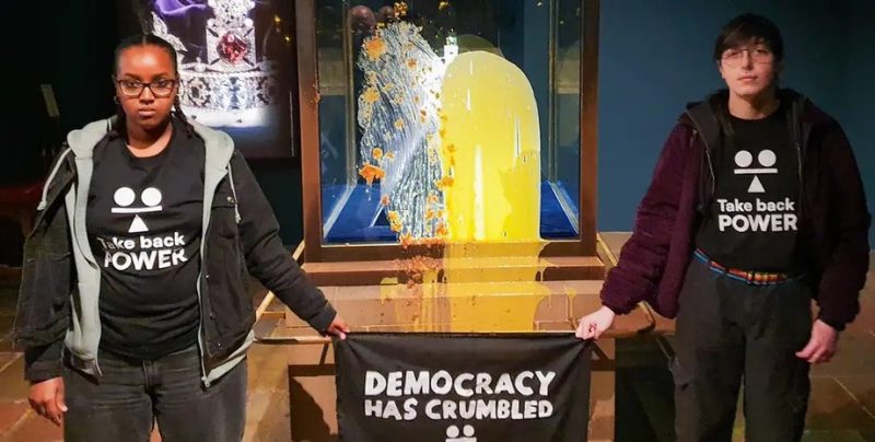 Четверо молодих людей затримані після акції протесту у Тауері