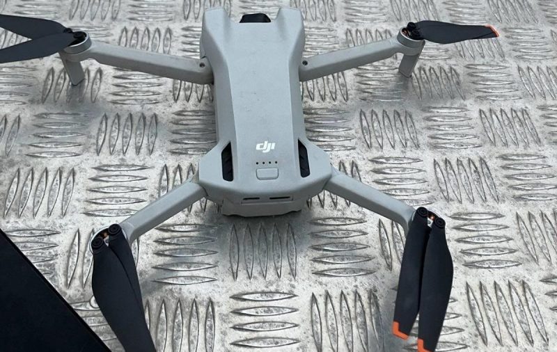 У Вільнюсі затримали чоловіка який запускав дрон у забороненій зоні