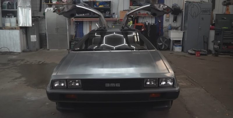 Занедбаний DeLorean з «Назад у майбутнє» отримав друге життя