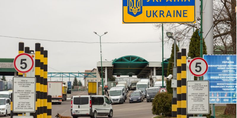 Польські перевізники планують блокування кордону з Україною