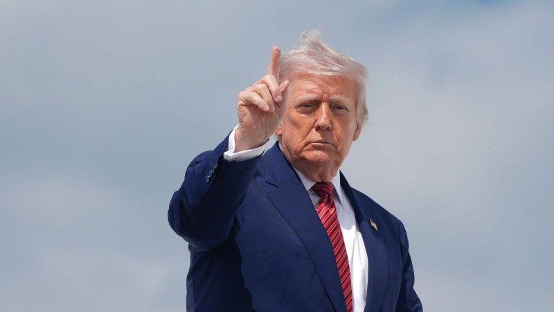 Трамп анонсував грандіозний парад у Вашингтоні на свій день народження
