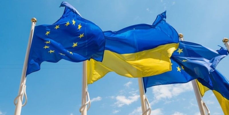 ЄС надає Україні 1,9 млрд євро для зміцнення оборони