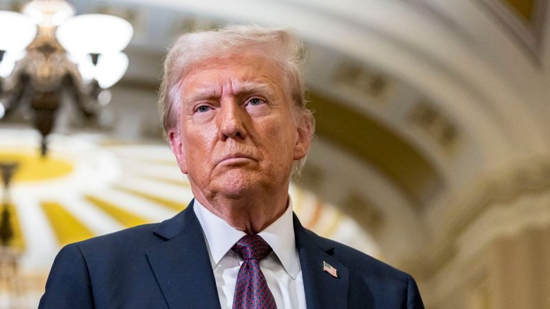 Президент США звинувачує Київ у провокації ескалації війни