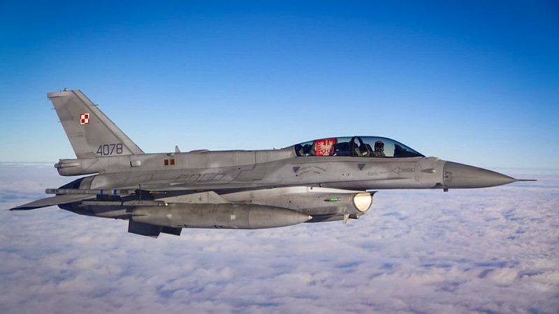 Аварія F-16 у Польщі: пілот загинув авіашоу Radom 2025 скасовано