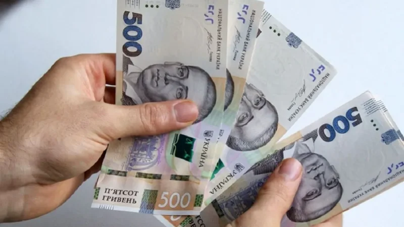 Уряд підвищив виплати родинам Героїв Небесної Сотні